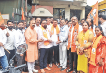 ‘स्मार्ट मीटर’ची सक्ती थांबवा; अन्यथा कार्यालयांना टाळे ठोकणार; कोल्हापूर शहर शिवसेनेचा इशारा shiv-sena-ubt-kolhapur-warns-mahadiscom-over-smart-meter-installation-protest