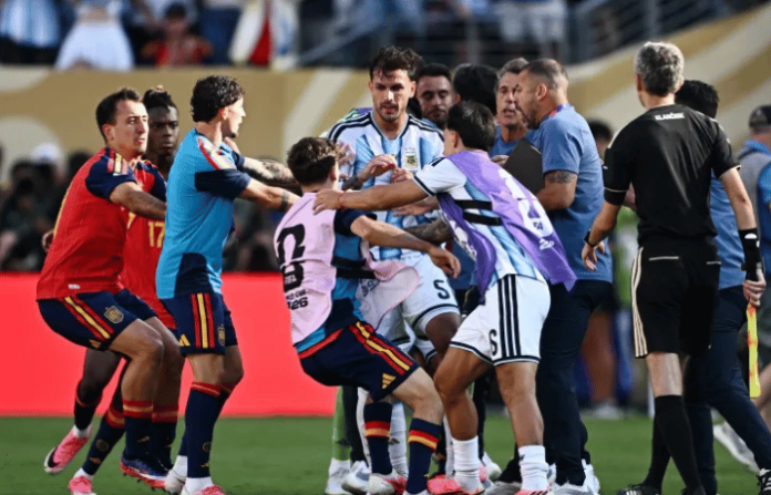 spain argentina fight