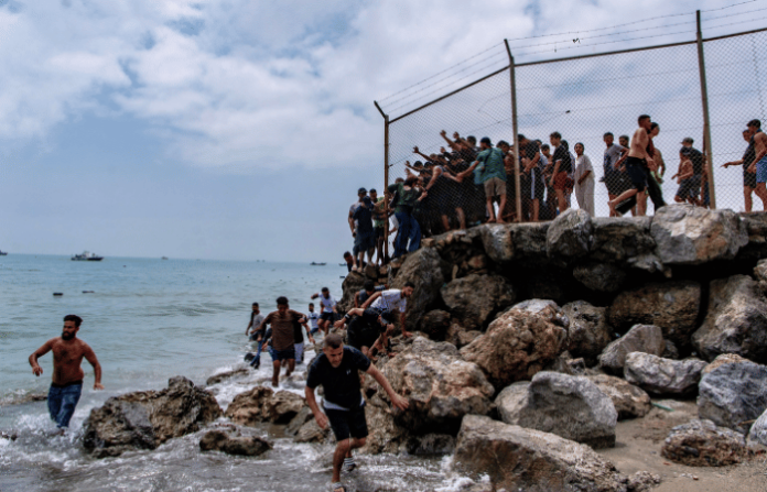 spain-deploys-army-in-ceuta-after-thousands-of-migrants-enter-from-morocco-9-dead