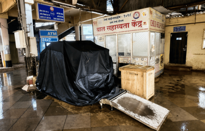 thane station