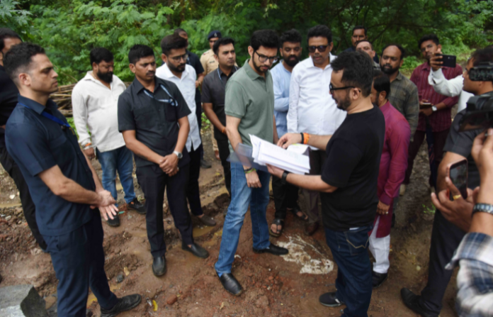 Aaditya Thackeray (2)