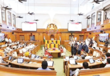 ‘आप’-भाजपचे आमदार सभागृहात भिडले, दिल्ली विधानसभेत राडा