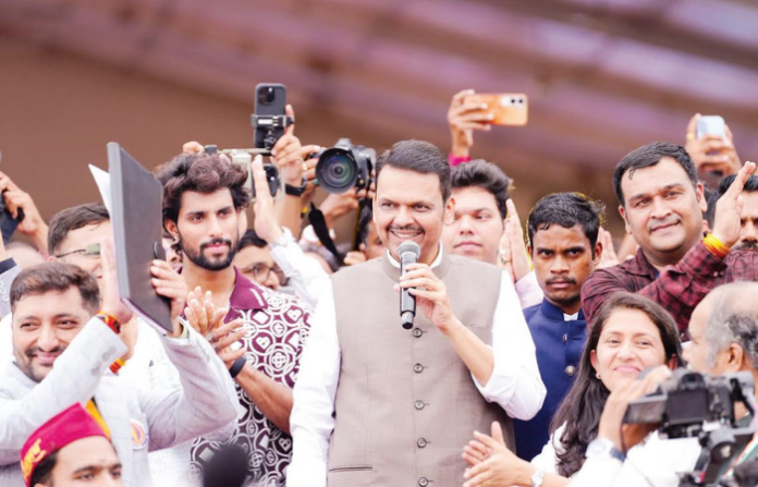 Devendra Fadnavis (1)