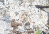 पालिका मुख्यालयातच दारूच्या बाटल्या, मोकळ्या जागेत कचऱ्याचे साम्राज्य