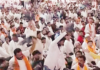 जरांगे व मिंधे गटात आव्हाने-प्रतिआव्हाने; परभणीत मराठा आंदोलकांनी शिंदेंना दाखवले काळे झेंडे