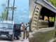 Jammu Kashmir मध्ये काळ्या स्कॉर्पिओचा थरार; पोलिसांनी गोळ्या झाडल्यानंतर तिघे जंगलात फरार, एकाला अटक