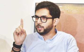 पुर्णेकरांची हत्या ही अतिशय चीड आणणारी आणि घृणास्पद घटना, राज्यात कायदा सुव्यवस्थेच्या चिंधड्या झाल्यायत; आदित्य ठाकरे यांचा संताप aaditya-thackeray-on-bihar-bankipur-by-election-prashant-kishor-victory-pm-modi-criticism