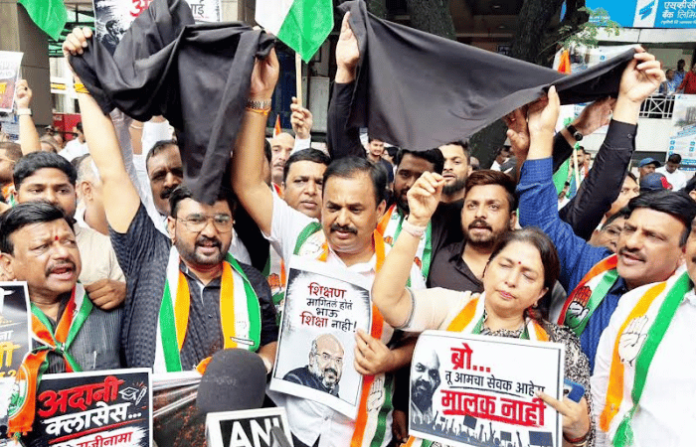 amit shah congress protest