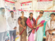 निकृष्ट पोषण आहाराविरोधात लढा, निर्भीड अंगणवाडी सेविकेचा शिवसेनेतर्फे सत्कार