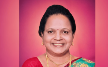 आईच्या चितेला मुलीने दिला अग्नी; उक्षी, कोंडये ग्रामस्थांची ‘मुलगा-मुलगी समान’ विचाराला कृतीतून साथ