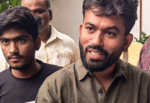 सध्या ‘कॉक्रोच जनता पार्टी’ दबावगट म्हणून काम करणार : अभिजीत दिपके cockroach-janta-party-will-act-as-pressure-group-says-founder-abhijit-dipke-chhatrapati-sambhajinagar