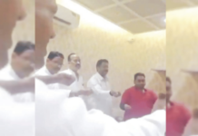 ‘भ्रष्टाचाराचा पैसा इमानदारीने वाटून खाऊ…’ गंगाजल हाती घेऊन नगरसेवकांची शपथ