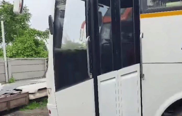 electric bus