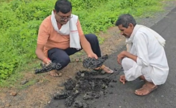 ‘हाताने उखडतोय’ 6.81 कोटींचा रस्ता! पहिल्याच पावसात बोथबोडन–जामवाडी मार्गाची चाळण, निकृष्ट कामाचा ग्रामस्थांचा आरोप
