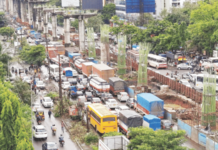 high-court-slams-thane-municipal-corporation-and-state-govt-over-ghodbunder-road-pothole-death-compensation