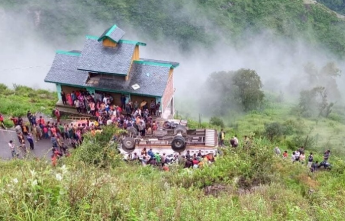 himachal accident