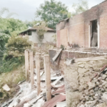 मणिपूर पुन्हा पेटले दोन गटांमध्ये हिंसाचार, अनेक घरे जाळली; गोळीबारात सीआरपीएफचा जवान जखमी