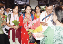 व्हिसा मिळण्यास एक दिवसाचा उशीर झाला आणि जीव वाचला! नेपाळमध्ये अडकलेल्या राज्यातील ३७ जणांची घरवापसी; मायदेशी परतल्याने सोडला सुटकेचा निःश्वास