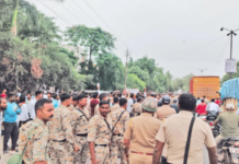 अहिल्यानगरचे धीरज परदेशी मृत्यू प्रकरण- आरोपींच्या ‘पाकिस्तान-पॅलेस्टाइन कनेक्शन’ची सीबीआय चौकशी करा! परदेशी कुटुंबीयांना 50 लाखांची मदत द्या; शिवसेनेची मागणी