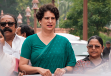 गृहमंत्री अमित शहा सभागृहात निवेदन देत नाहीत तोपर्यंत संसदेतील कोंडी कायम राहील: प्रियंका गांधी priyanka-gandhi-parliament-deadlock-demand-amit-shah-statement-student-protest