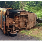 Ratnagiri News – आंगवली लाखणवाडीत रिक्षा उलटली; बोंड्ये येथील रिक्षाचालकाचा मृत्यू