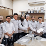 लपून छपून स्मार्ट मीटर बसवण्याचा डाव शिवसैनिकांनी उधळला; ठाण्याच्या महागिरी कोळीवाड्यातील प्रकार