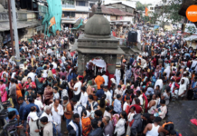 Photo – ‘बम् बम् भोले’च्या जयघोषाने त्र्यंबकनगरी दुमदुमली…
