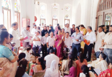 20 हजार कोटींच्या मालमत्ता बिल्डरांच्या घशात घालण्याचा डाव, मुंबई महापालिकेत ‘तुंबळ’ युद्ध! विरोधकांनी भरवले प्रतिसभागृह
