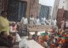 Hingoli news – संतप्त शेतकरी भाजप आमदार तान्हाजी मुटकुळेंच्या घरात शिरले; महिलांचा ठिय्या, जोरदार घोषणाबाजी