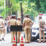 विद्यार्थ्याच्या आत्महत्येनंतर प्रचंड तणाव, आयआयटी पवई कॅम्पसला छावणीचे स्वरूप