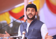 १६ व्या वित्त आयोगाचा ९ कोटींच्या आराखड्याची टिप्पणी कुठेय? शिवसेना गटनेते विक्रांत जाधव यांचा महायुतीच्या मनमानी कारभाराला भर सभागृहात सवाल