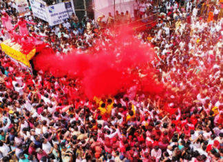 Photo – भक्तांच्या अलोट गर्दीत बाप्पाला निरोप