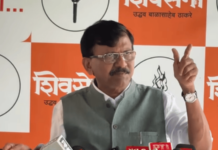 निवडणूक आयोग अमित शहांचा घरगडी; निवडणूक लढू नये म्हणून उमेदवाराला अटक करायची ही कोणती लोकशाही? – संजय राऊत