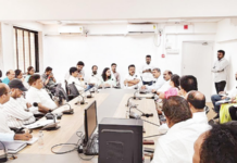 बाप्पाच्या आगमन-विसर्जन मार्गातील खड्डय़ांचे विघ्न दूर करा, दिंडोशी विधानसभेतील बैठकीत शिवसेनेची मागणी
