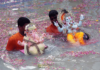 Photo – भक्तिमय वातावरणात गौरी-गणपतीचे विसर्जन