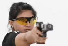 Asian Games – ईशा सिंगची २५ मीटर पिस्तूल नेमबाजीत रौप्यपदकाला गवसणी; अटीतटीच्या शूट-ऑफमध्ये सुवर्णपदक निसटले
