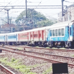 कोकण रेल्वेच्या प्रवाशांचा पेणजवळ चार तास खोळंबा ,‘जनशताब्दी’मधील बिघाडाचा वाहतुकीवर परिणाम