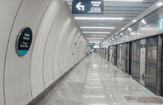 metro station