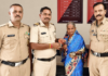 …अन् वृद्ध अंजनाबाईंच्या चेहऱ्यावर फुलले हसू! हरवलेली दागिन्यांची पिशवी कराड पोलिसांनी दिली शोधून