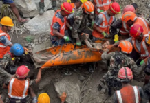 Nepal flood – बोगद्यातून दोन कामगारांना नऊ दिवसांनंतर जिवंत बाहेर काढण्यात यश