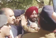पंजाबमध्ये भाजप नेत्याच्या ताफ्यावर टोमॅटो आणि अंड्यांचा मारा
