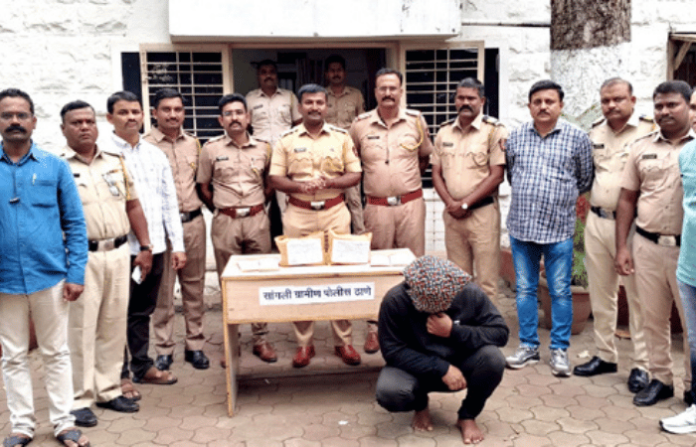 sangli-police-seize-whale-vomit-ambergris-worth-4-crore-at-kasbe-digraj-one-arrested sangli-police-seize-whale-vomit-ambergris-worth-4-crore-at-kasbe-digraj-one-arrested