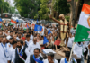 ठाणे पालिकेवर आदिवासींचे ‘उलगुलान’, शिंदे गटाच्या नगरसेविकेला अपात्र करण्याची मागणी