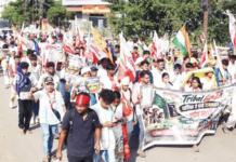 आदिवासी विद्यार्थ्यांचा लाँग मार्च सुरू; राजभवनावर धडकणार