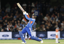 IND Vs NZ – षटकार किंग अभिषेक शर्मा, न्यूझीलंडविरुद्ध पहिल्याच टी-20 सामन्यात इतिहास रचला; अशी कामगिरी करणारा पहिलाच