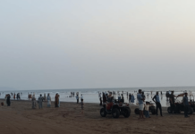 Ratnagiri News – सलग सुट्ट्यांमुळे दापोलीचे समुद्र किनारे पर्यटकांनी गजबजले