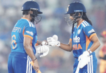 हिंदुस्थानचा झिम्बाब्वेवर दमदार विजय; दीप्ती शर्मा आणि निकी प्रसाद यांनी सामना फिरवला