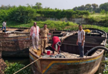 गोदावरी नदीपात्रात रेती उपसा करणार्याविरुध्द धाडसी कारवाई, २.२९ कोटीचे साहित्य जप्त व नष्ट, ११ जणांविरुध्द गुन्हा दाखल