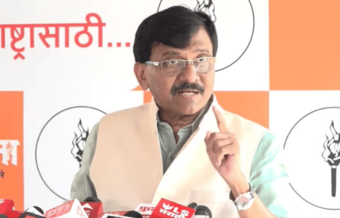 Sanjay Raut on pradeep purnekar