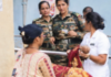 अडकलेल्या ट्रॅफिककोंडीत महिलेची रिक्षातच प्रसूती